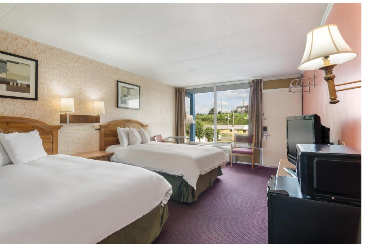 Americas Best Value Inn Wytheville Esterno foto