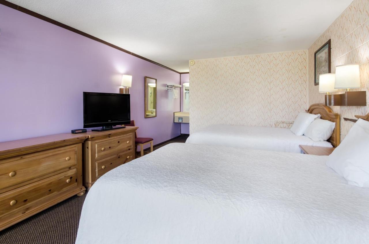 Americas Best Value Inn Wytheville Esterno foto