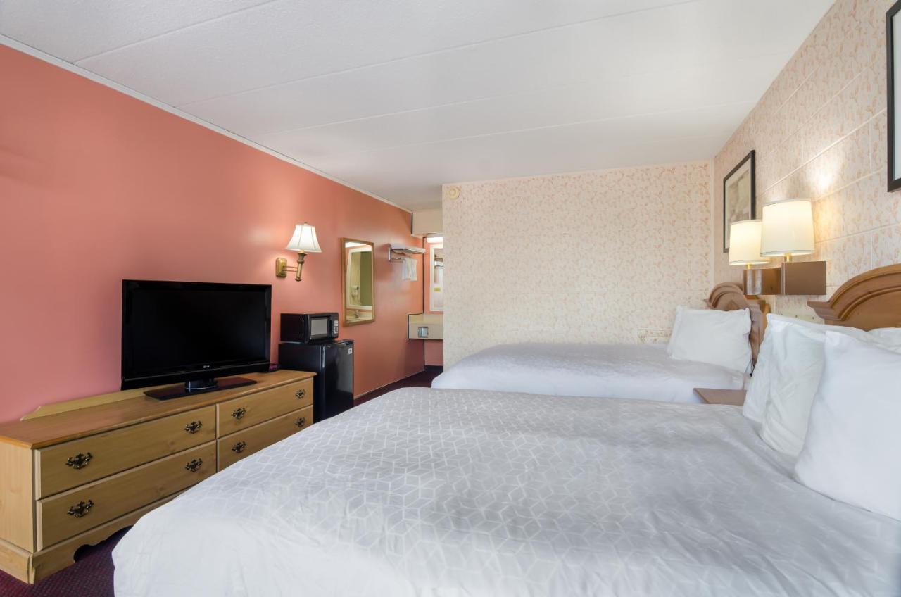 Americas Best Value Inn Wytheville Esterno foto