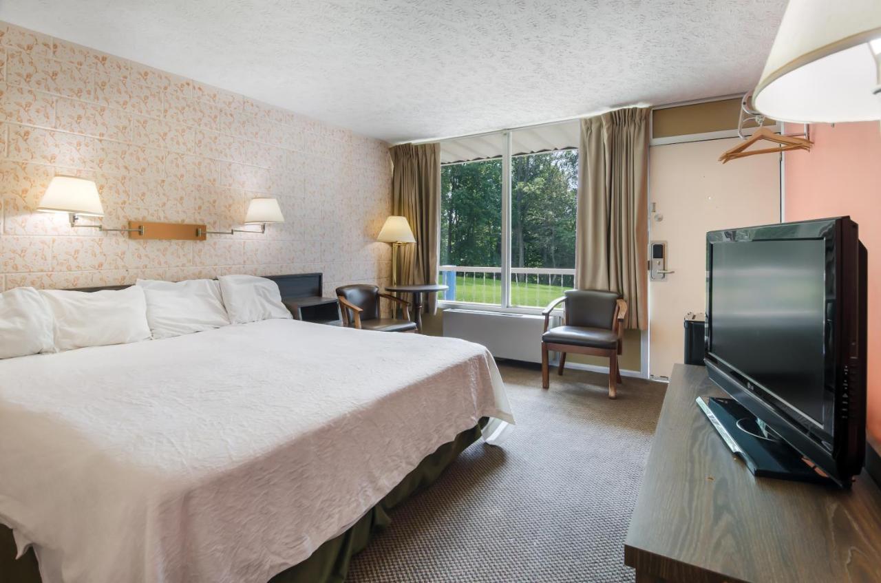 Americas Best Value Inn Wytheville Esterno foto